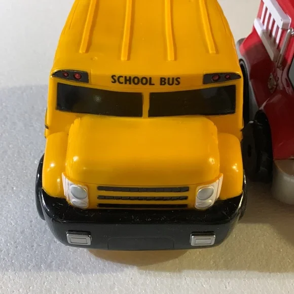 Kid Galaxy Pull back soft vehicles kids toy cars - Picture 13 of 16